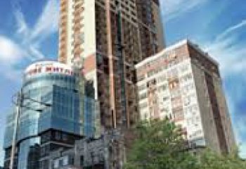 ����� � ���, ����� Iris Hotel 