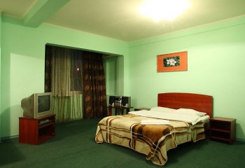 ����� � ���, ����� �������� ���������� ����� ������ �� ��. ����������� (��. ��������) 